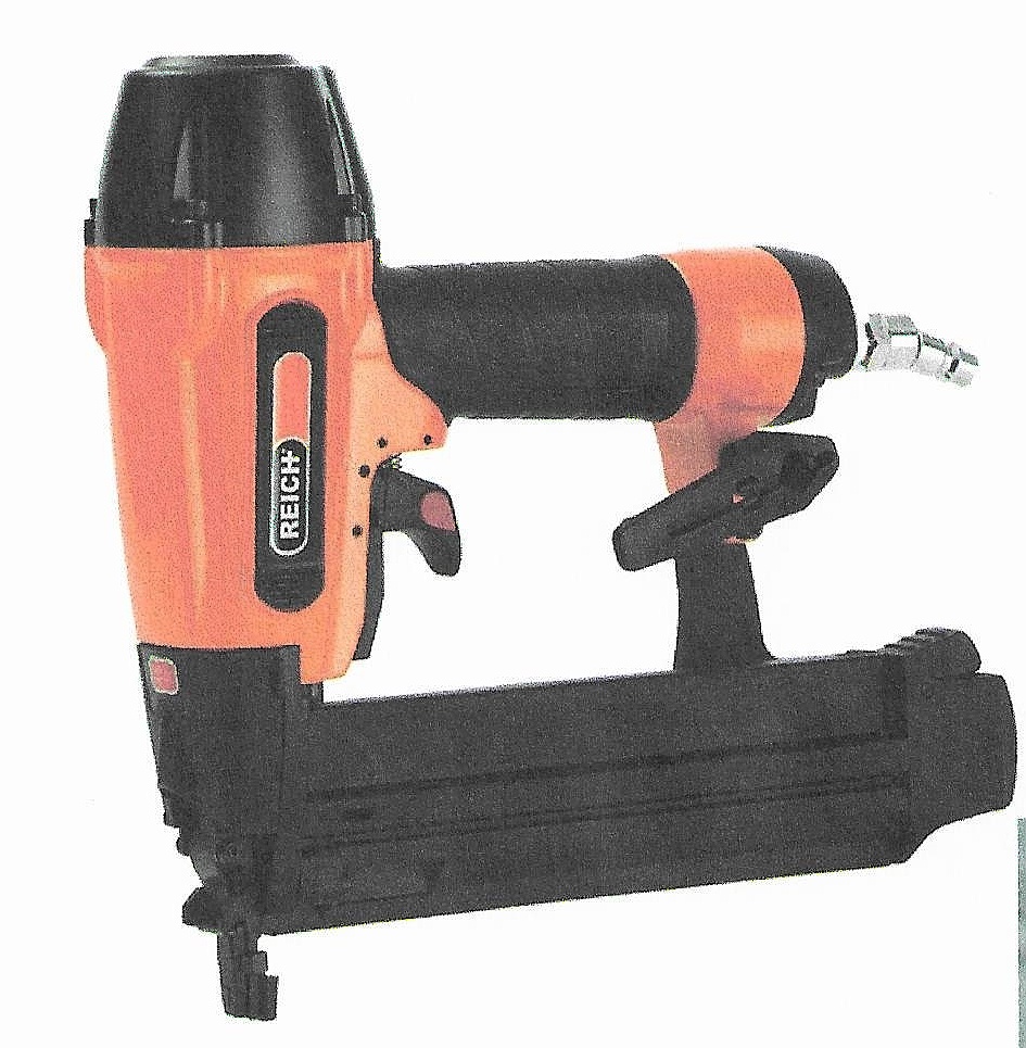 Sponkovačky a hřebíkovačky