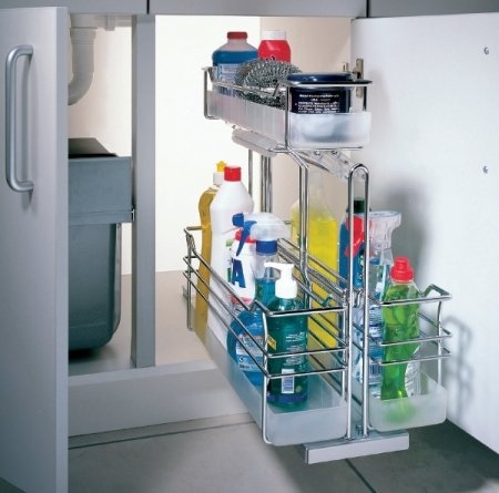 Koše na čistící prostředky